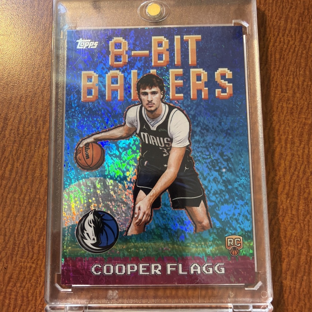 Cooper Flagg RC 2025-26 Topps Basketball #8B-31 8-Bit Ballers Holo‎ Foil SP